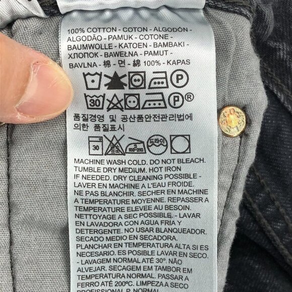 NWT Levi's charcoal wash distressed 501 skinny short shorts frayed hem 28 - Picture 6 of 16